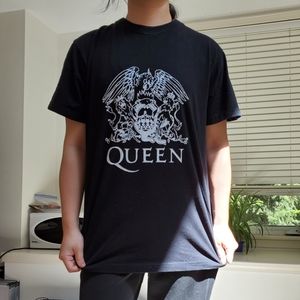 Queens T-shirt